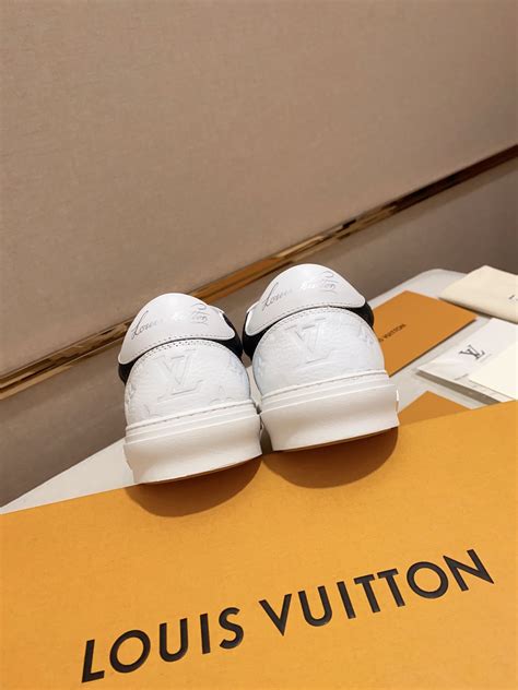 lv sneaker|lv鞋码.